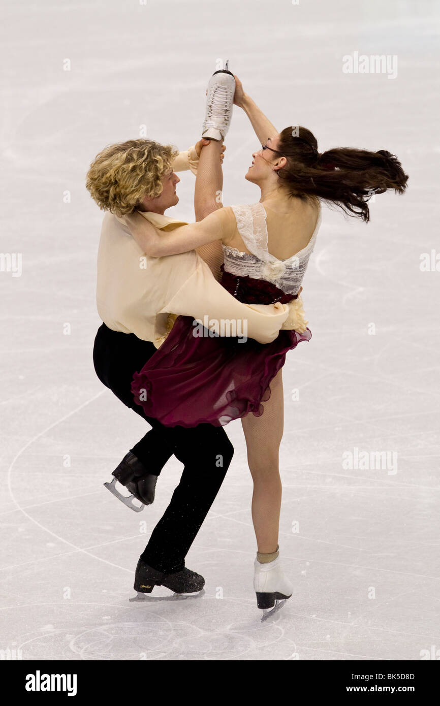 Meryl Davis and Charlie White (USA)competing in the Figure Skating Ice