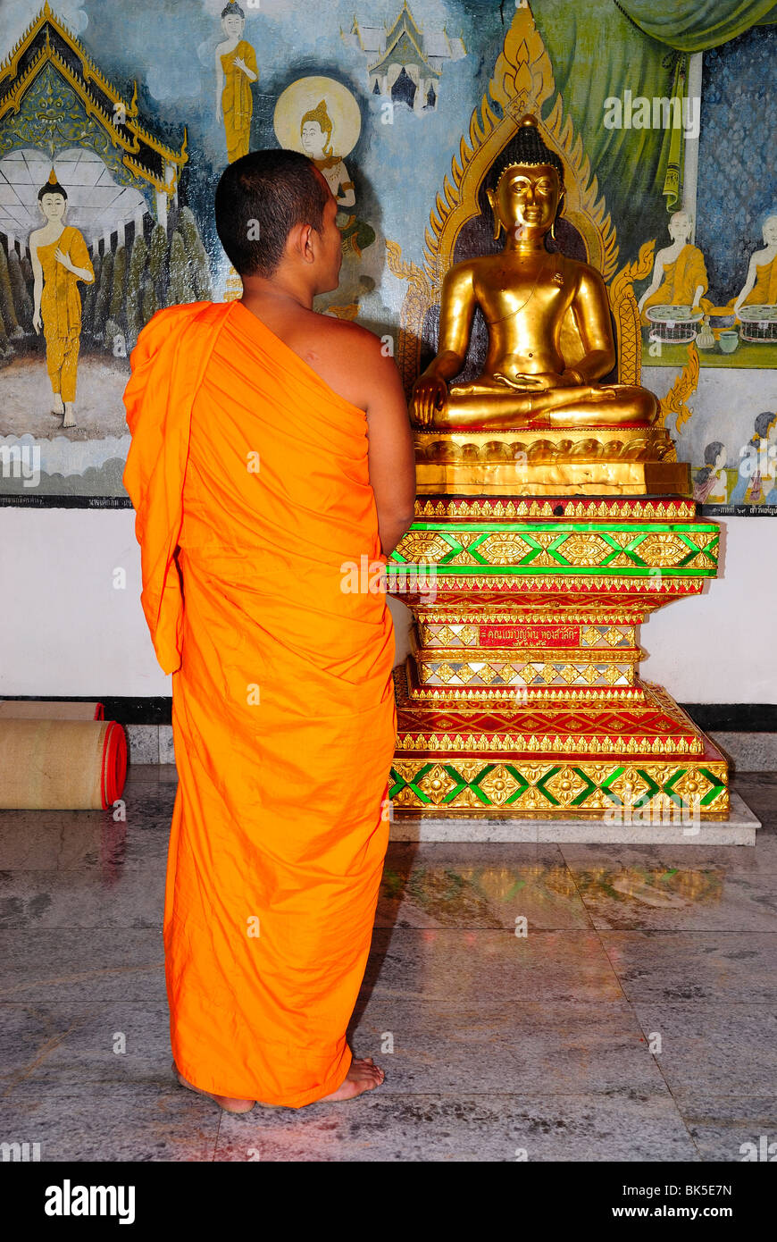 Buddhist monk temple hi-res stock photography and images - Alamy
