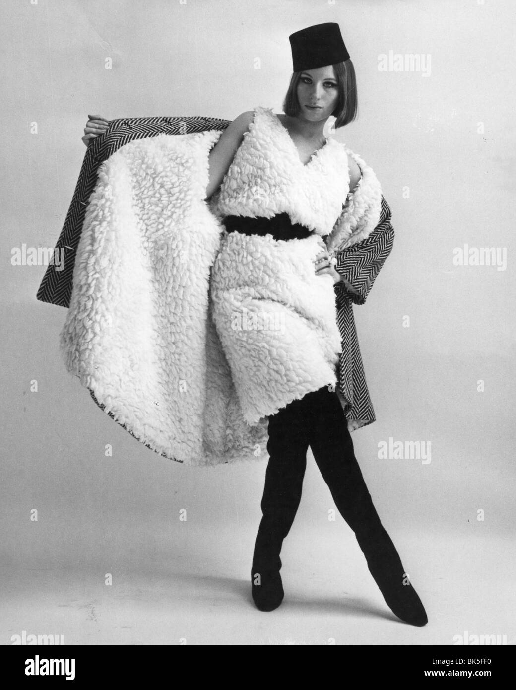 Barbra Streisand Young Fashion