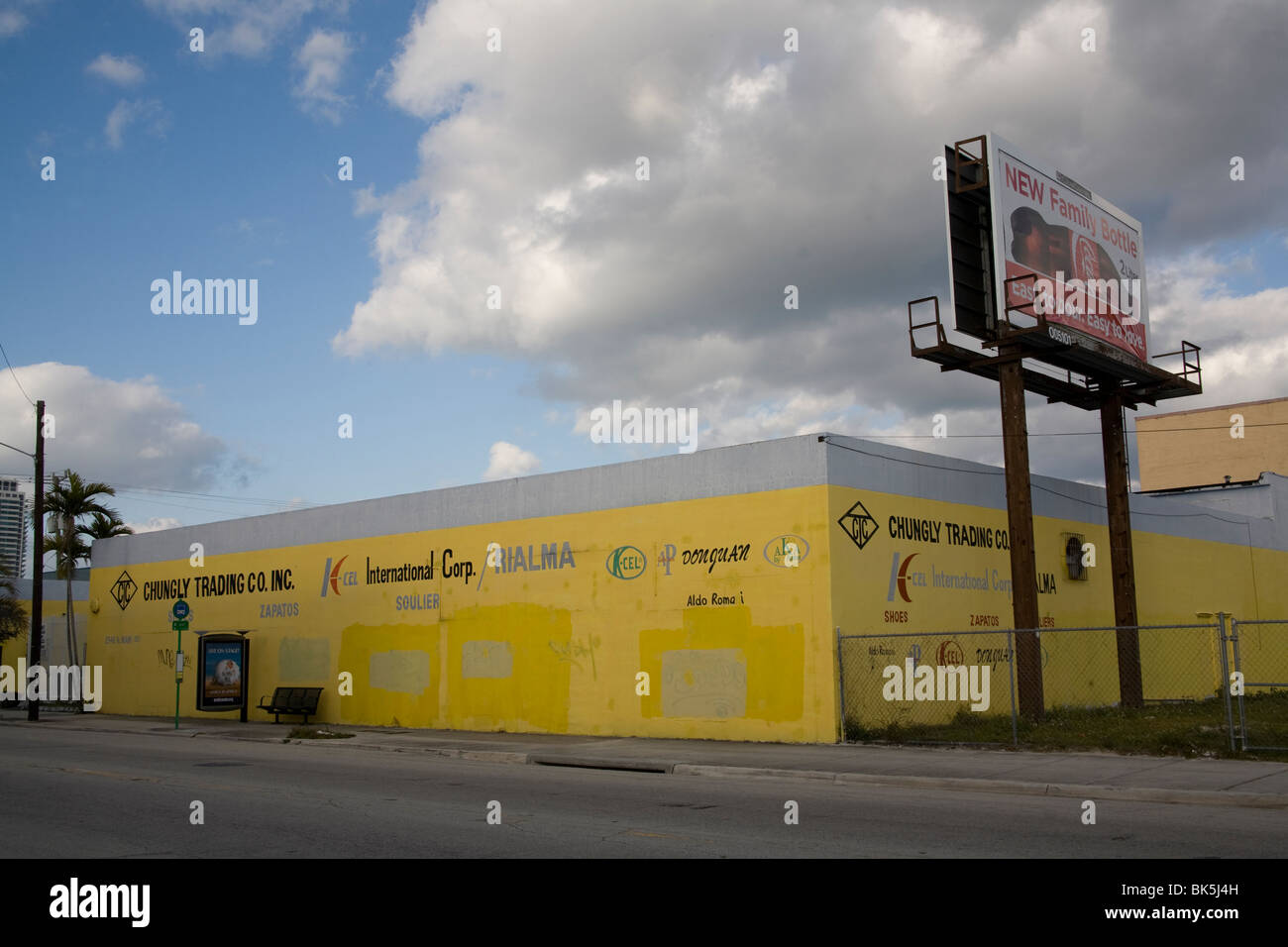 Warehouse district miami hires stock photography and images Alamy