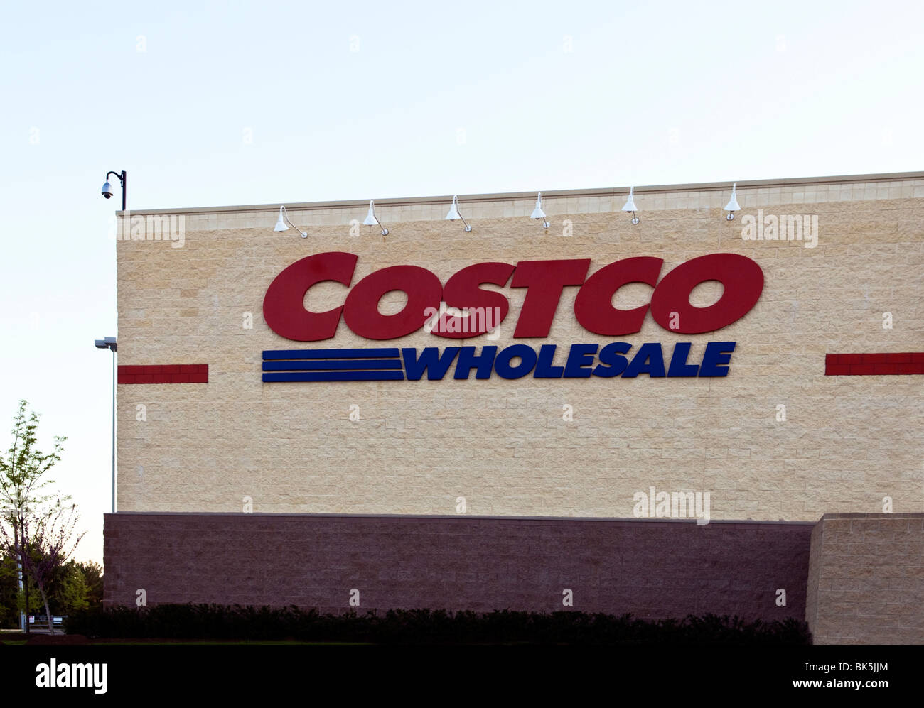 The Costco Wholesale Warehouse Building at Potomac Mills Mall Stock Photo