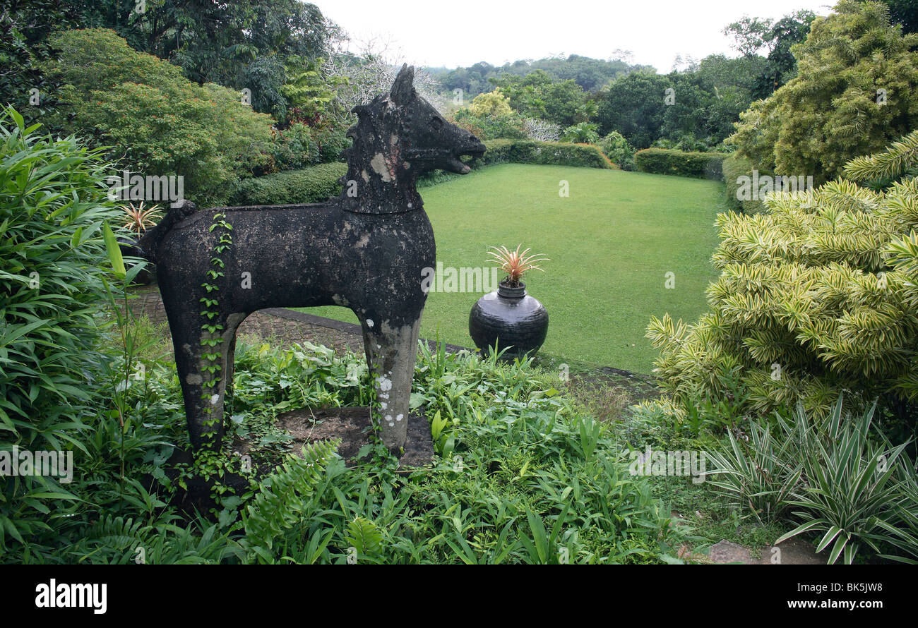 Brief Garden, developed by Bevis Bawa around the bungalow of the family rubber estate, Kalawila, Sri Lanka, Asia Stock Photo