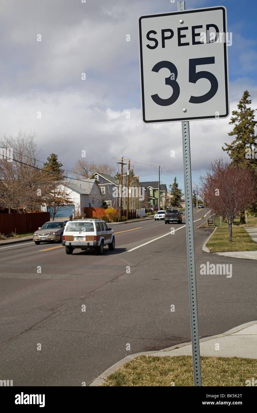 A 35 mph speed limit sign in a city residential area Stock Photo