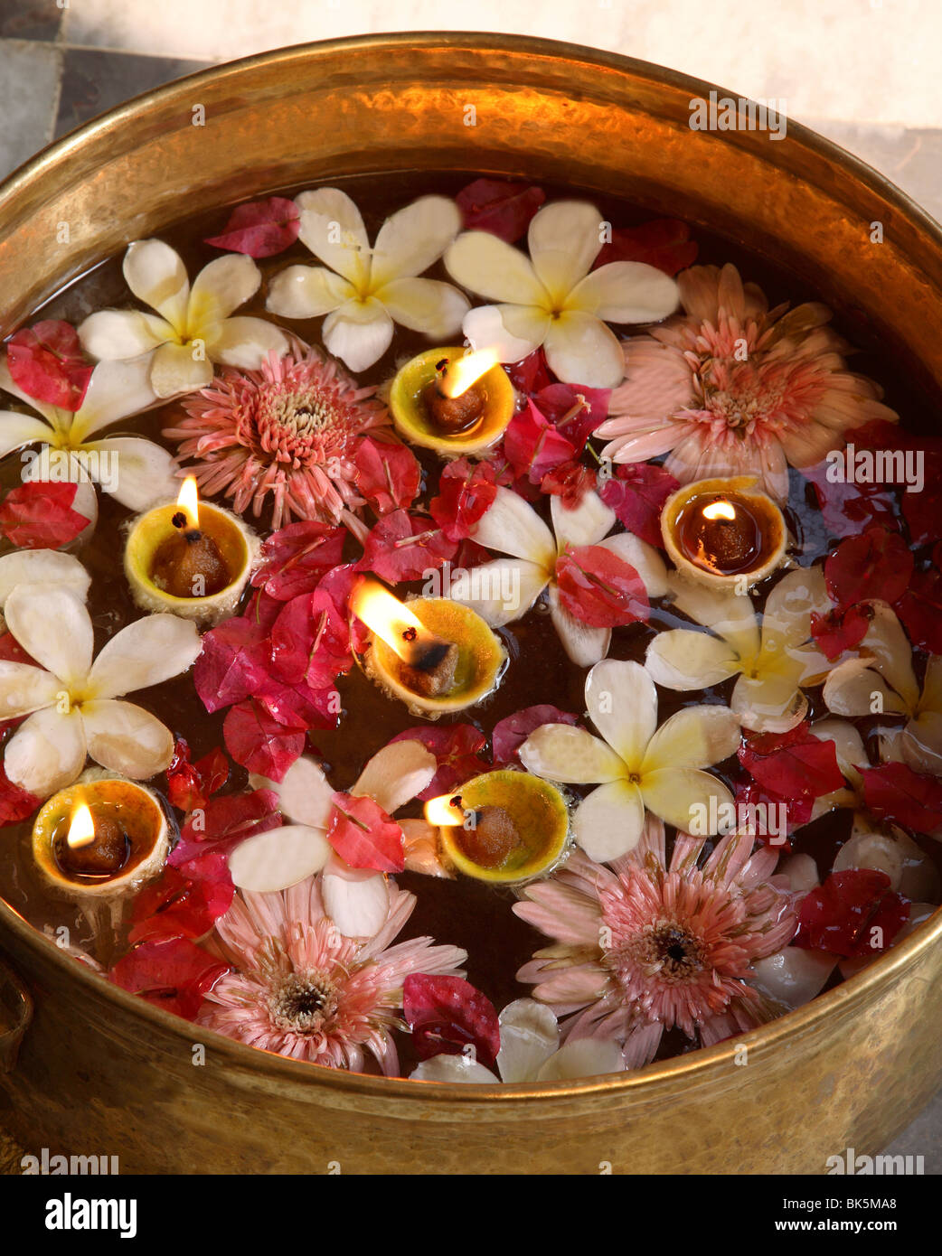 Flower pot with candles in an Indian Spa, India, Asia Stock Photo Alamy