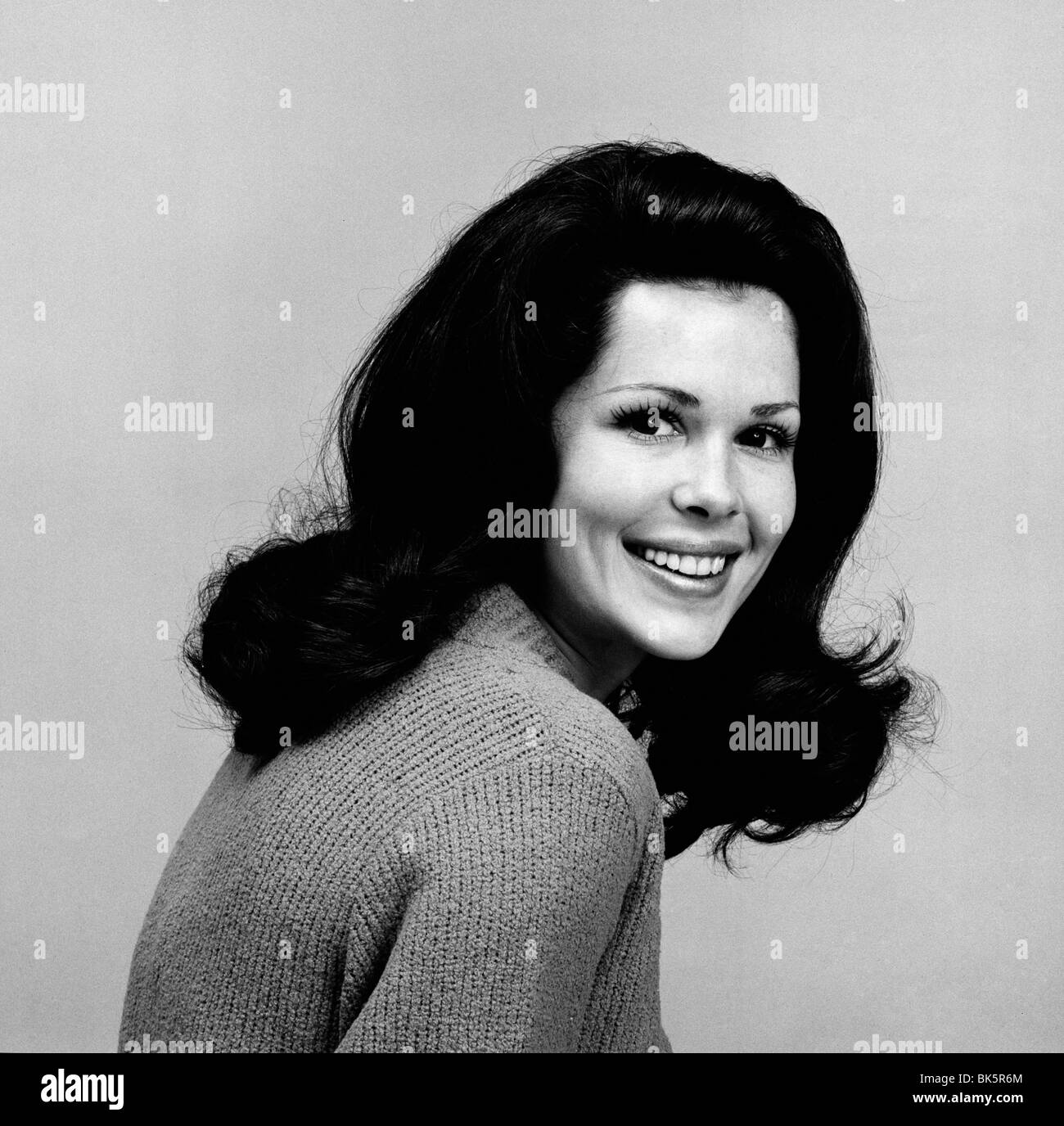 Young woman Black and White Stock Photos & Images - Alamy