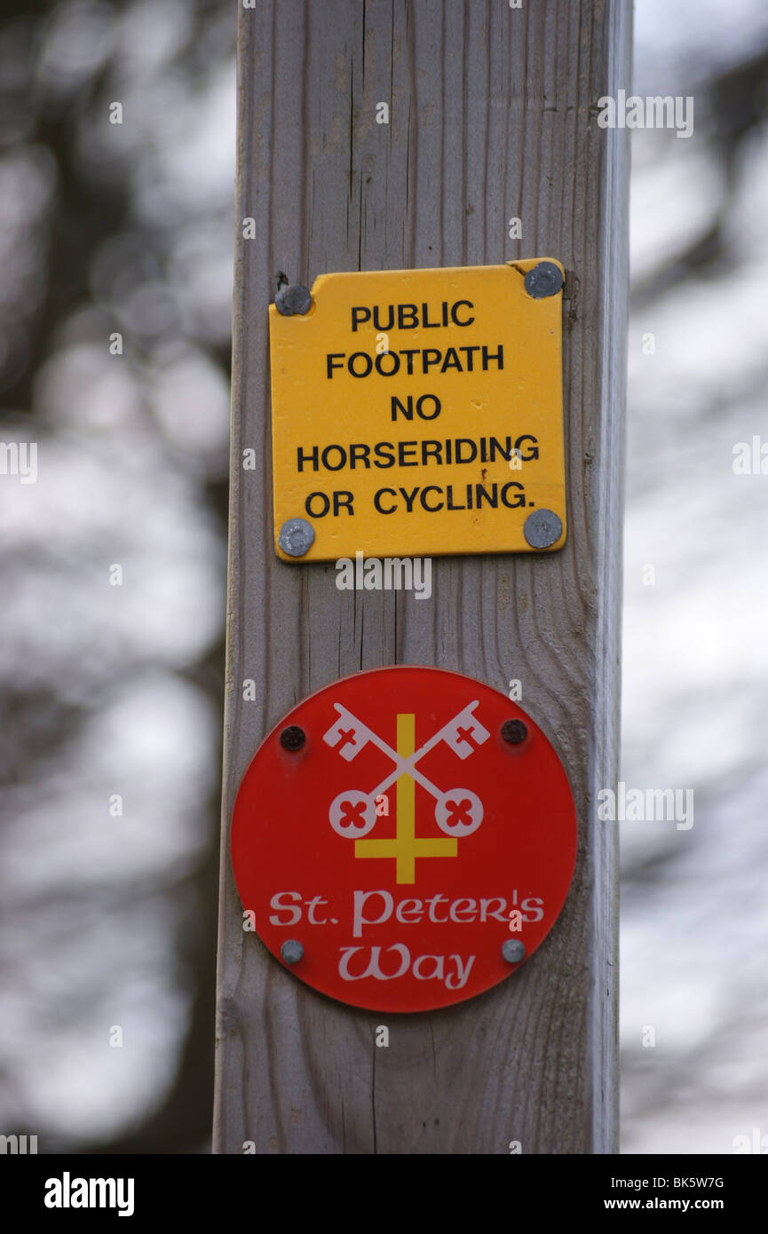 Footpath sign, St. Peter's Way, Essex, England Stock Photo