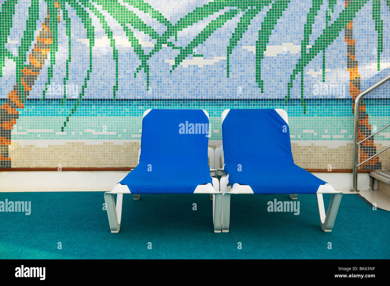 Lounge chairs on the deck of a cruise ship Stock Photo Alamy