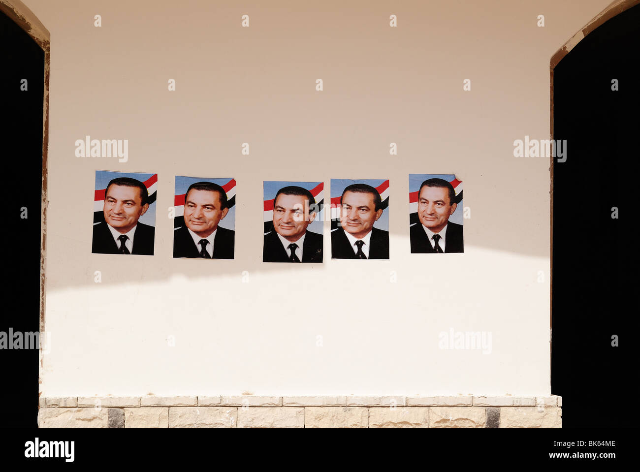 Posters of Egyptian President Muhammad Hosni Mubarak on a wall in Hurghada, Egypt Stock Photo