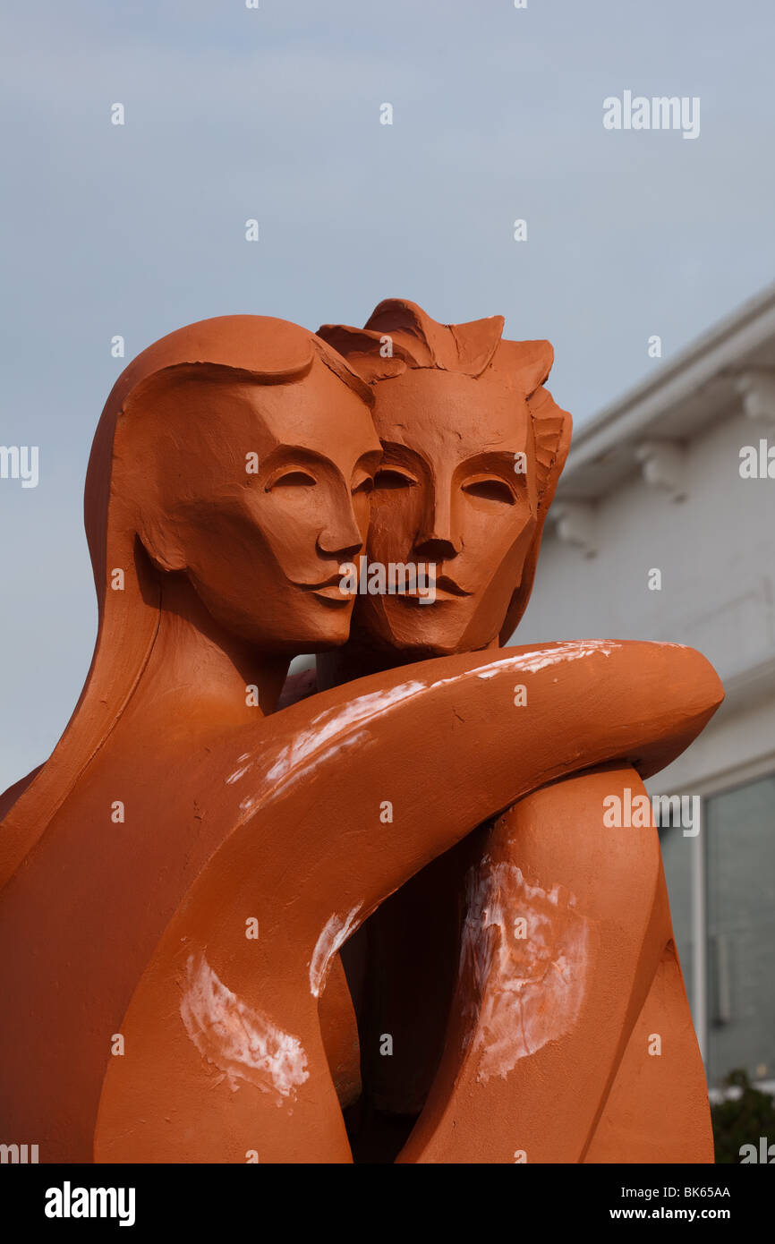 Terracotta Man and Woman Lovers  A Loving Couple, Love Statue in Gretna Green, Scotland, UK Stock Photo