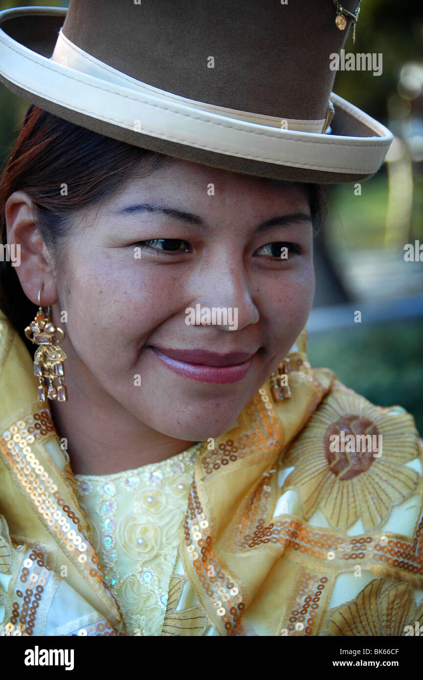 Indian beauty contest in La Paz, Bolivia Stock Photo Alamy
