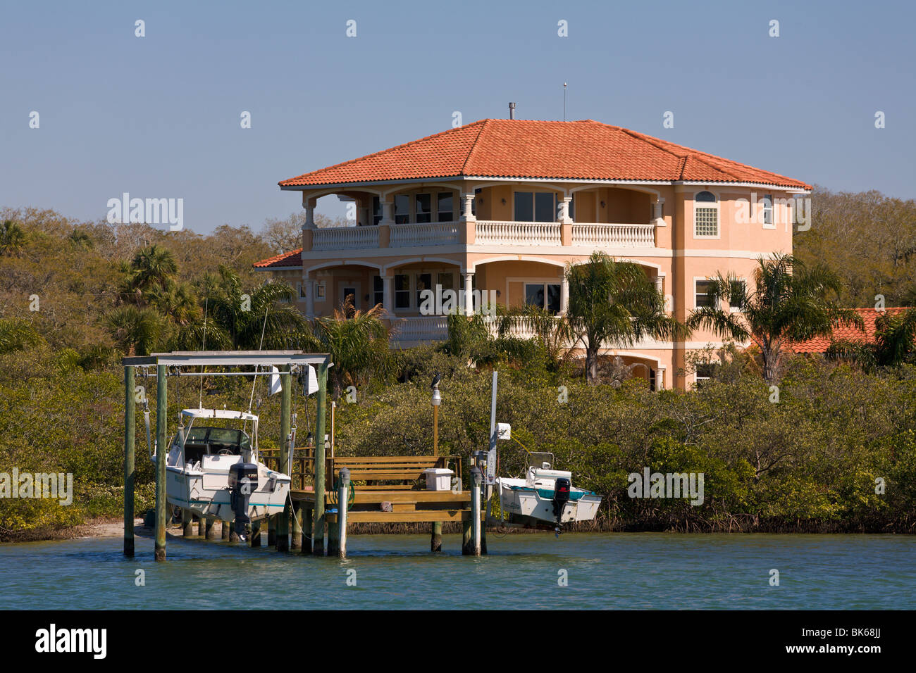 Luxury waterside house and boats, St Petersburg, Florida, USA Stock Photo