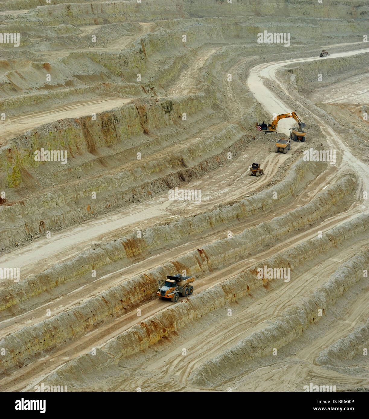 Chalk quarry hires stock photography and images Alamy