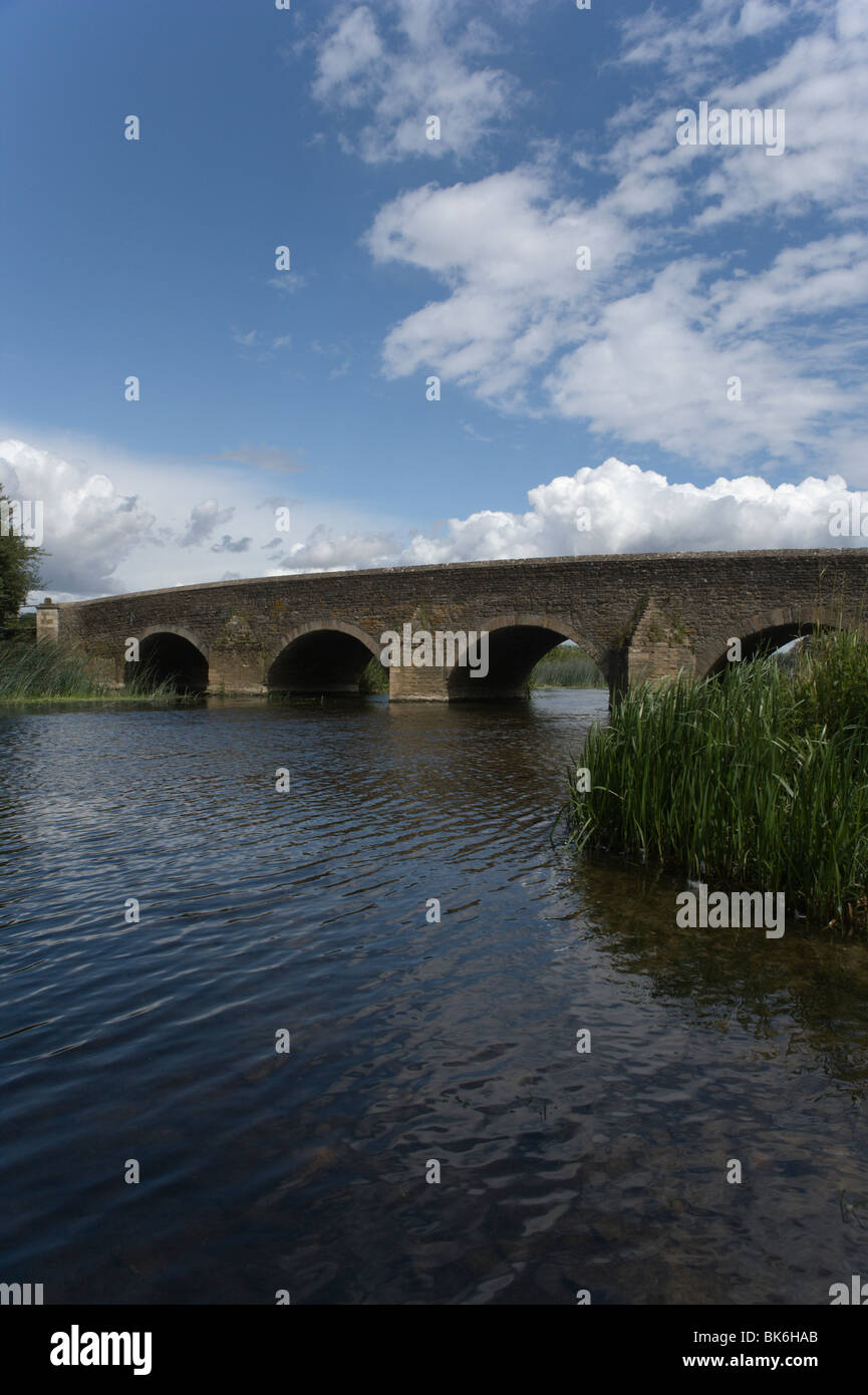 Felmersham  bridge bedfordshire Stock Photo