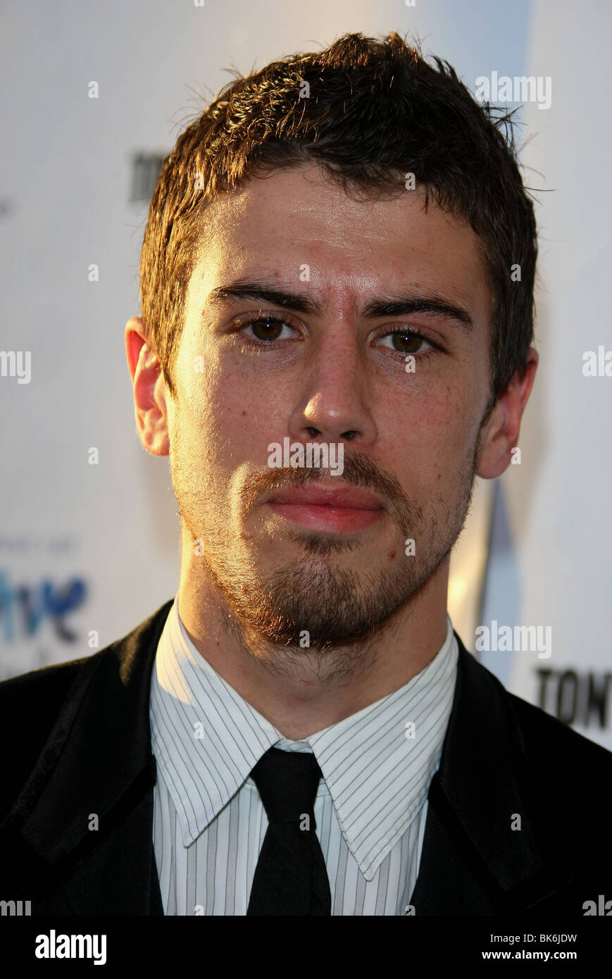 Toby Kebbell Body