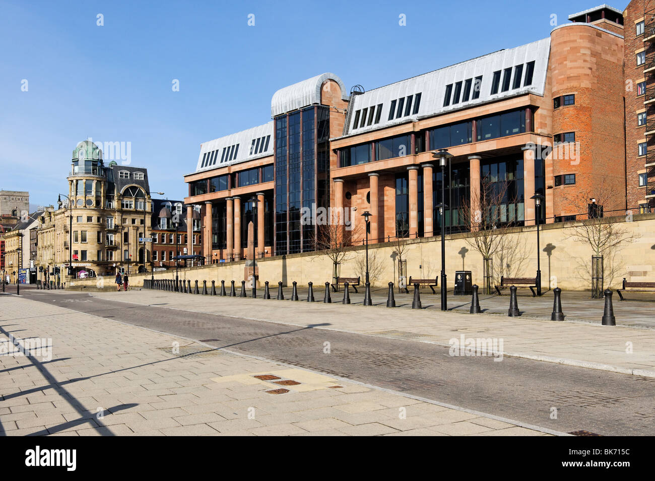 Newcastle Crown Court building Newcastle-upon-Tyne Stock Photo - Alamy
