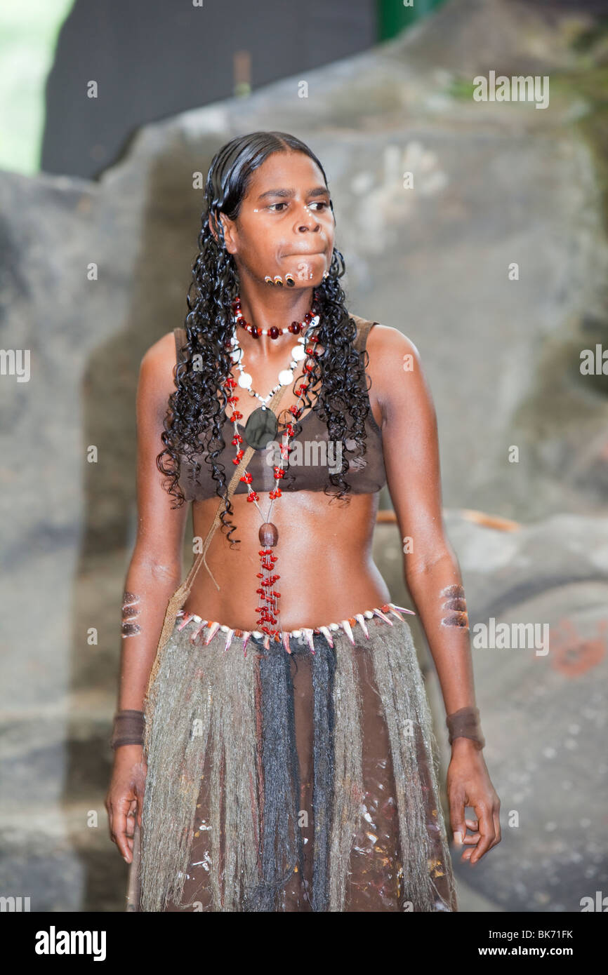 An aboriginal lady at the Tjapukai Aboriginal Park near Cairns, Queensland, Australia. Stock Photo