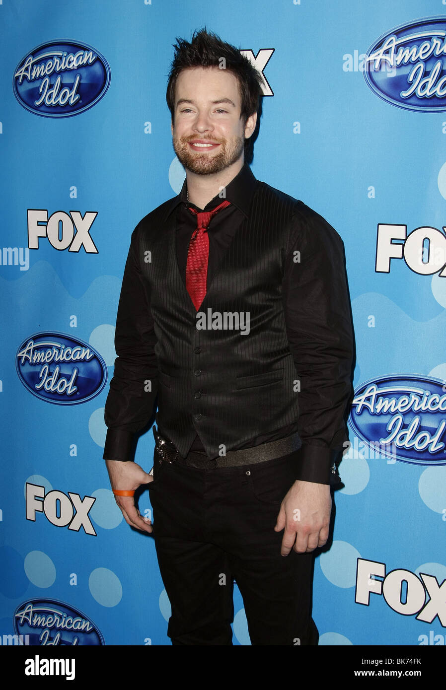 David cook american idol finale hi-res stock photography and images - Alamy