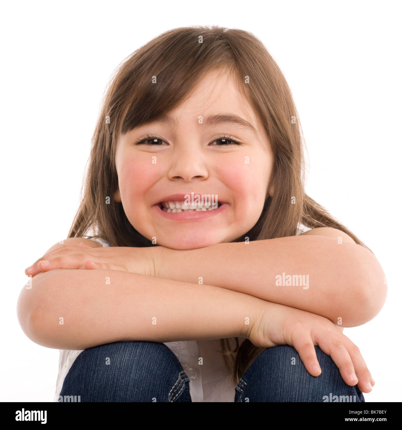 Girl head and shoulders smiling hi-res stock photography and images - Alamy