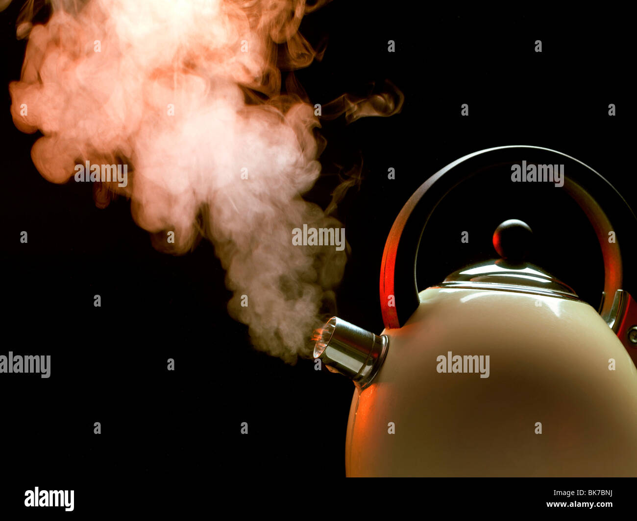 Kettle steam boiling hi-res stock photography and images - Alamy