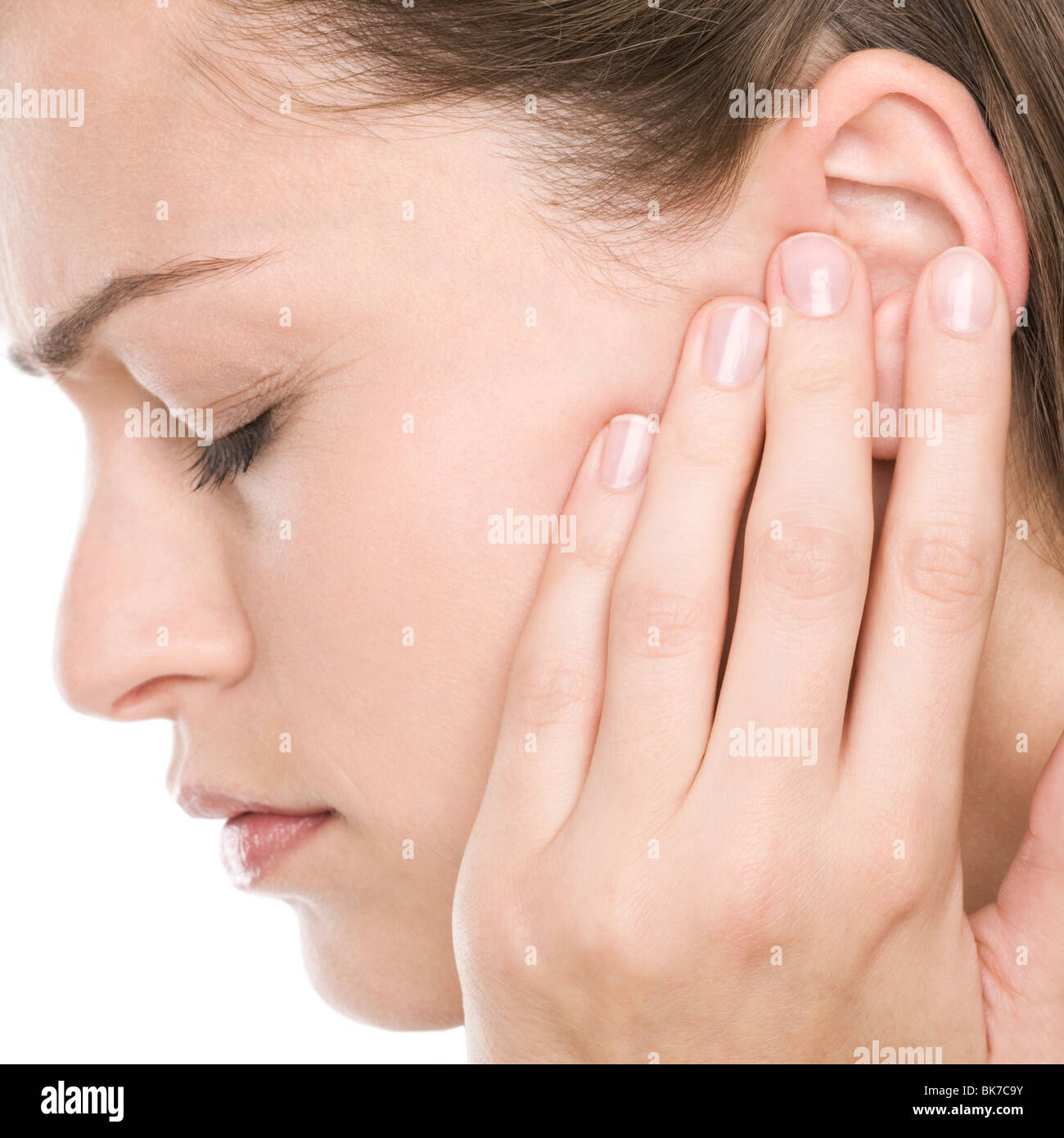 Что то отдает в ухо. Что то отдает в ухо. Болит с одной стороны головы отдает в ухо. Боль в ухе с одной стороны. Слуховая евстахиева труба.