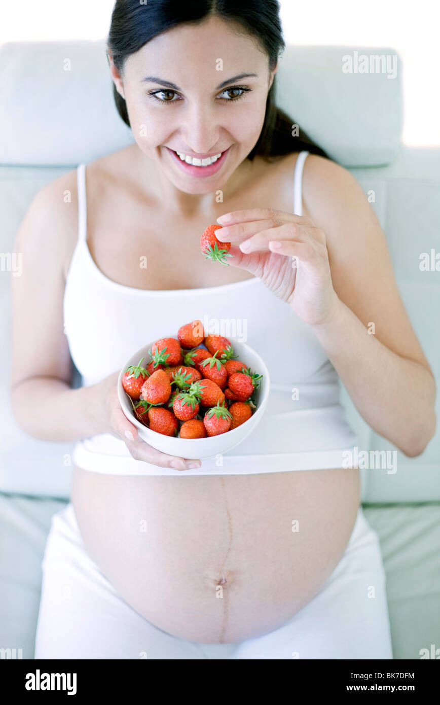 8 months pregnant food hi-res stock photography and images - Alamy
