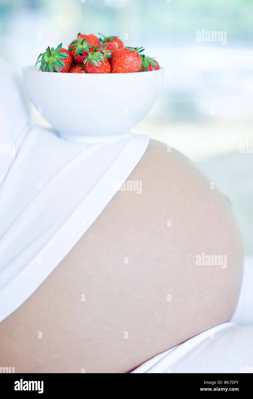 8 months pregnant food hi-res stock photography and images - Alamy