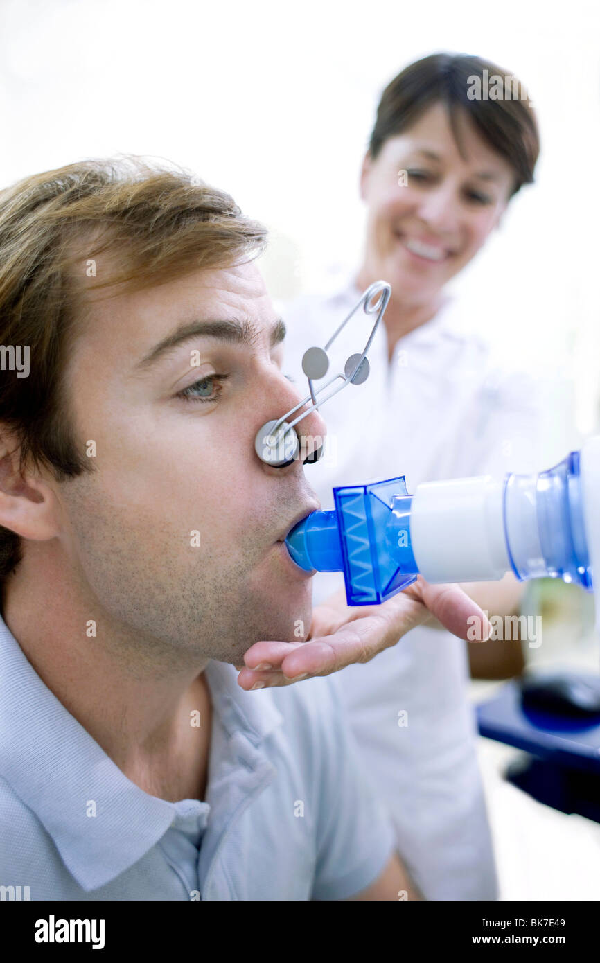 Lung function test Stock Photo Alamy