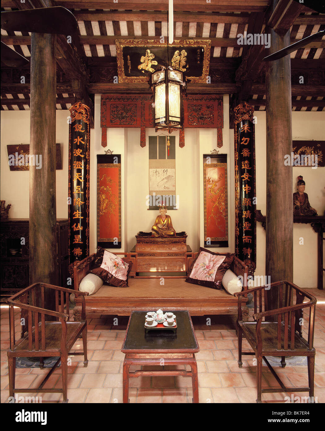 Traditional style Vietnamese house, Hanoi, Vietnam, Indochina, Southeast Asia, Asia Stock Photo