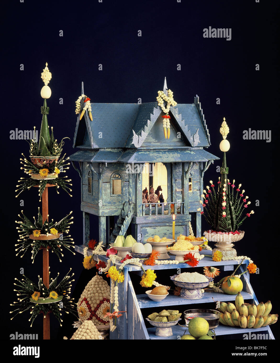 Spirit house with offerings, Thailand, Southeast Asia, Asia Stock Photo