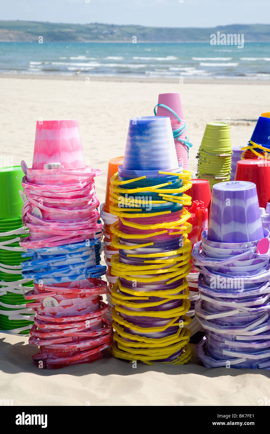 Plastic Bucket Buckets High Resolution Stock Photography and Images Alamy