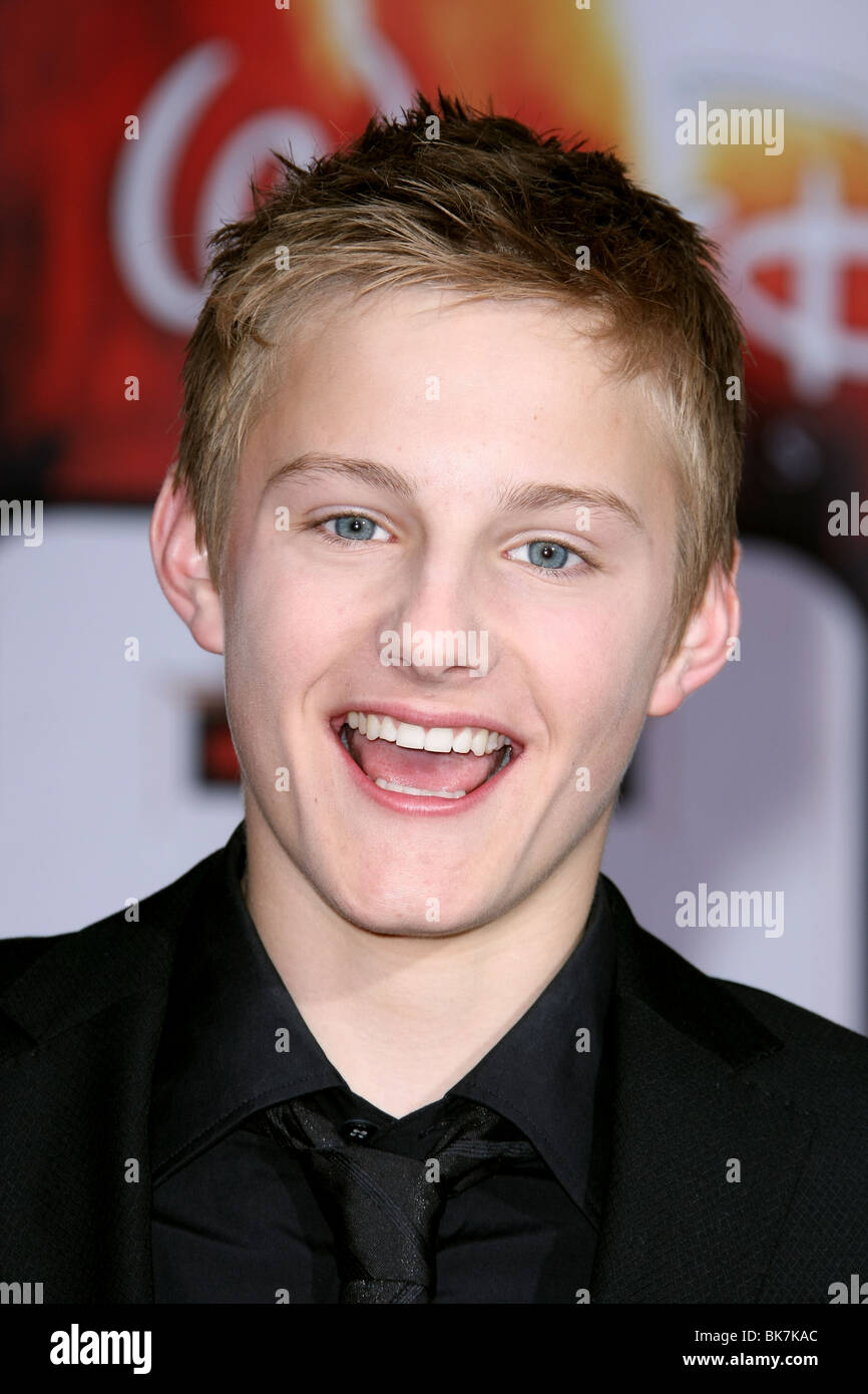 ALEXANDER LUDWIG RACE TO WITCH MOUNTAIN WORLD PREMIERE HOLLYWOOD LOS ...