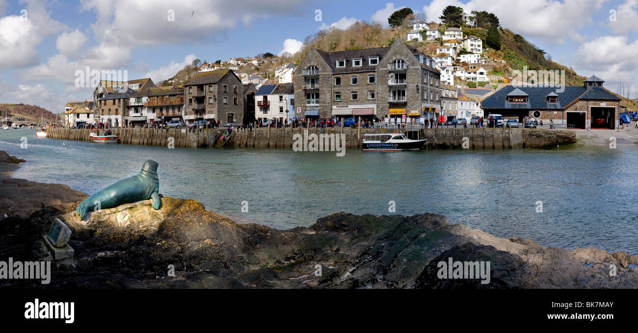 The sculpture of Nelson a grey seal facing the entrance to the River Looe in Cornwall. Stock Photo