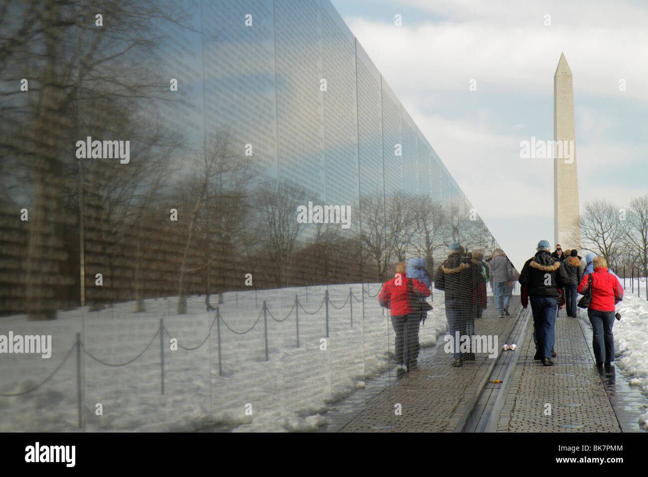 Washington DC,National Mall & Memorial Parks,Vietnam Veterans Memorial Wall,Vietnam War,monument,architect Maya Lin. reflection,Washington Monument,Bl Stock Photo