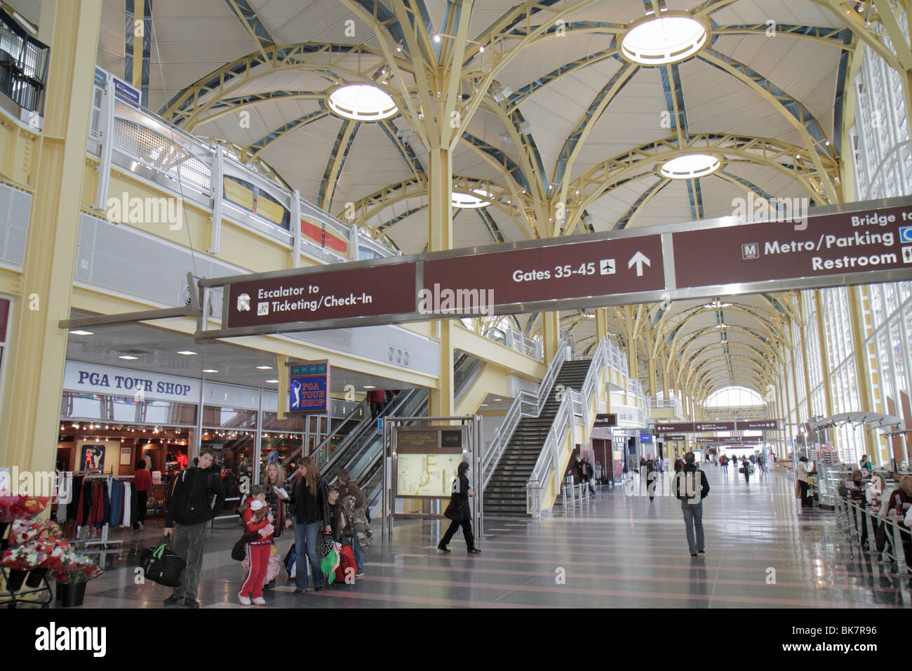 Washington DC Ronald Reagan Washington National Airport DCA terminal ...