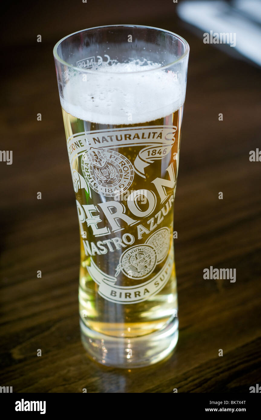 Peroni nastro azzurro hi-res stock photography and images - Alamy