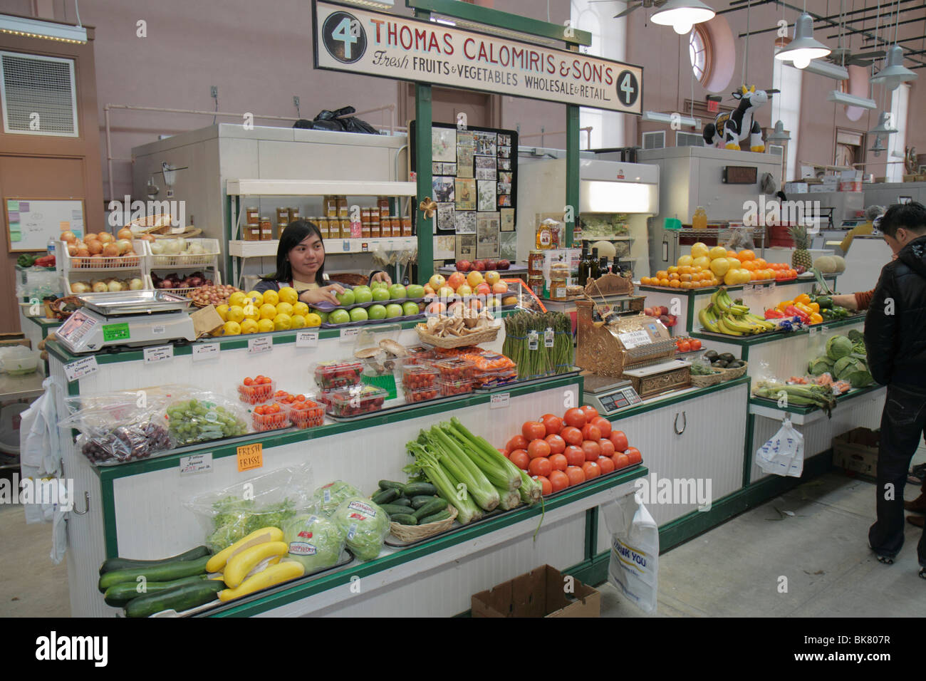 Farmers market washington dc hi-res stock photography and images - Alamy