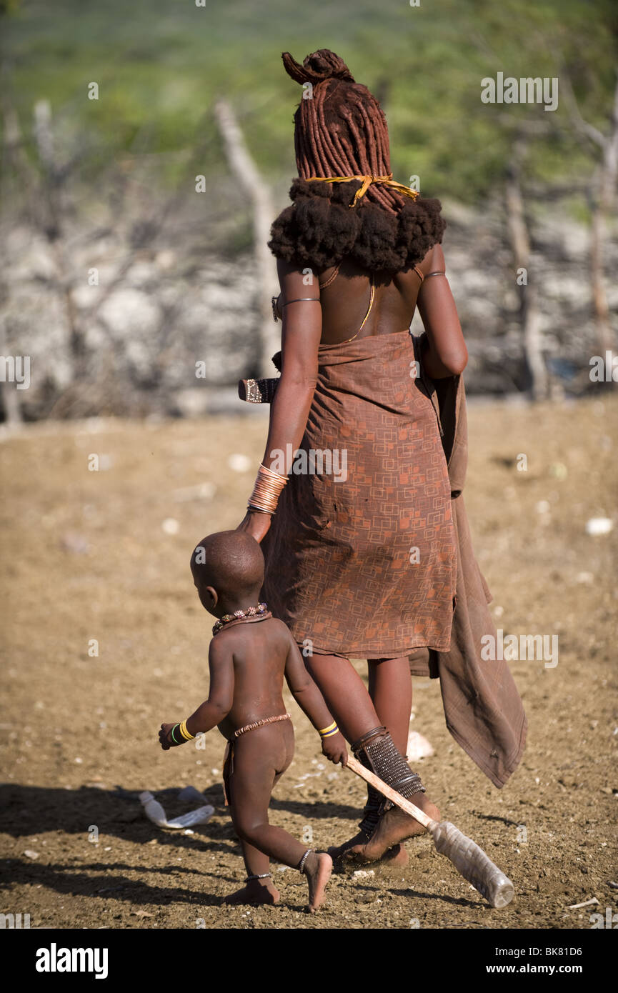 Himba mother and child, Kaokoland, Namibia Stock Photo Alamy