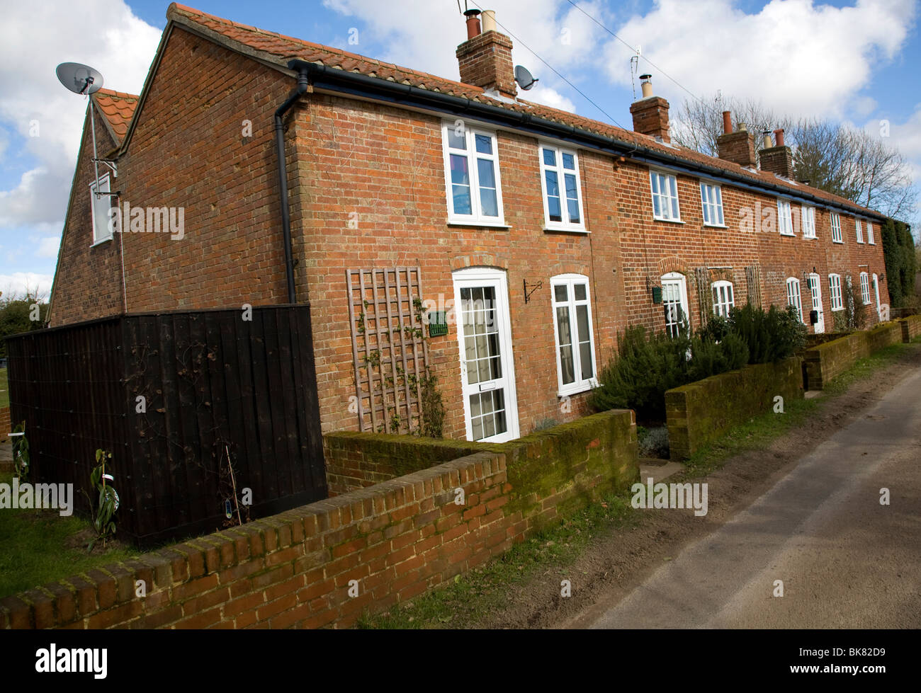 Row of terraced cottages Butley Low Corner, Suffolk Stock Photo