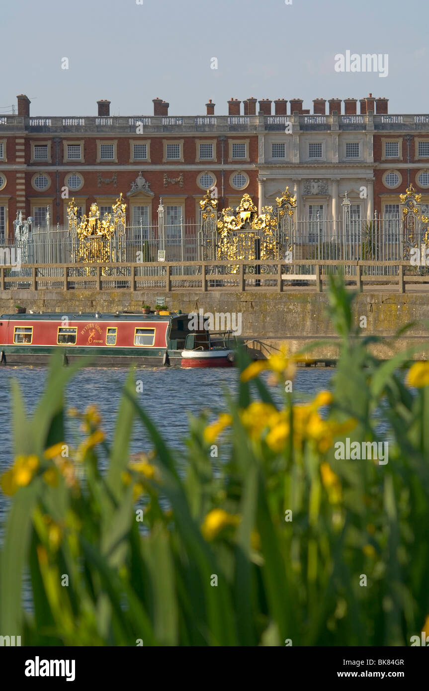 Hampton Court and Canal Boat Stock Photo Alamy
