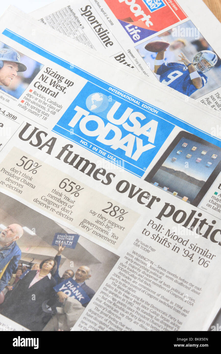 Political Headlines In The International Edition Of The Usa Today Newspaper Stock Photo Alamy