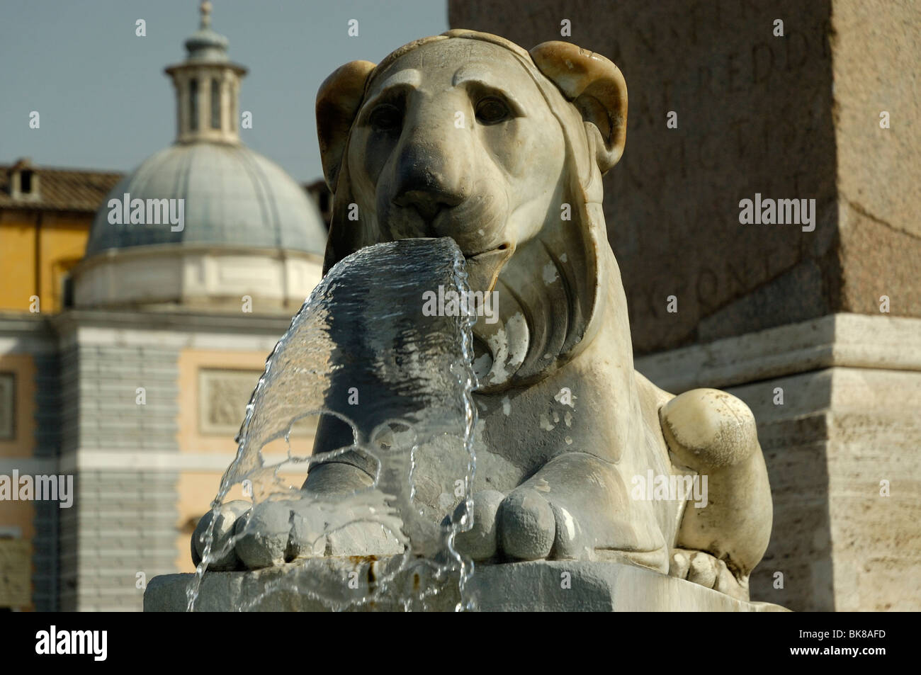 Fountain Statue of Lion Rome Italy Stock Photo Alamy