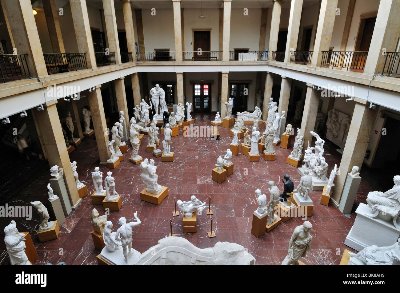 museum-fuer-abguesse-klassischer-bildwerke-museum-of-casts-of-classical
