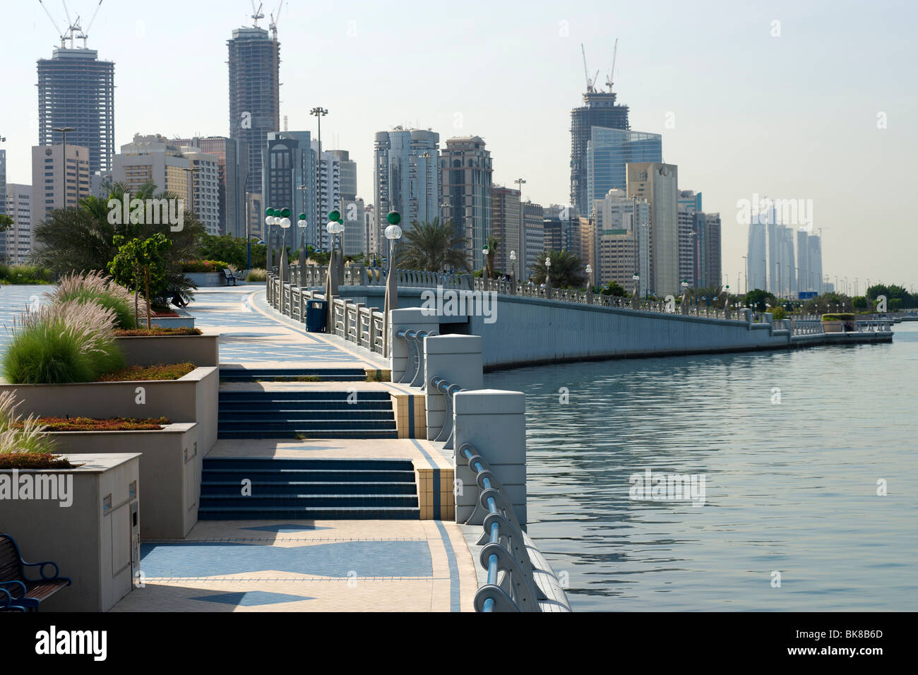Abu dhabi corniche hi-res stock photography and images - Alamy