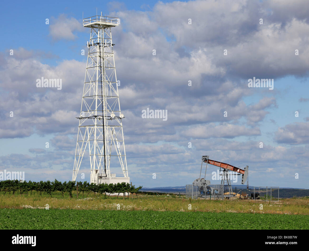 Derrick and pumping station for crude oil, wine district, Lower Austria, Austria, Europe Stock Photo