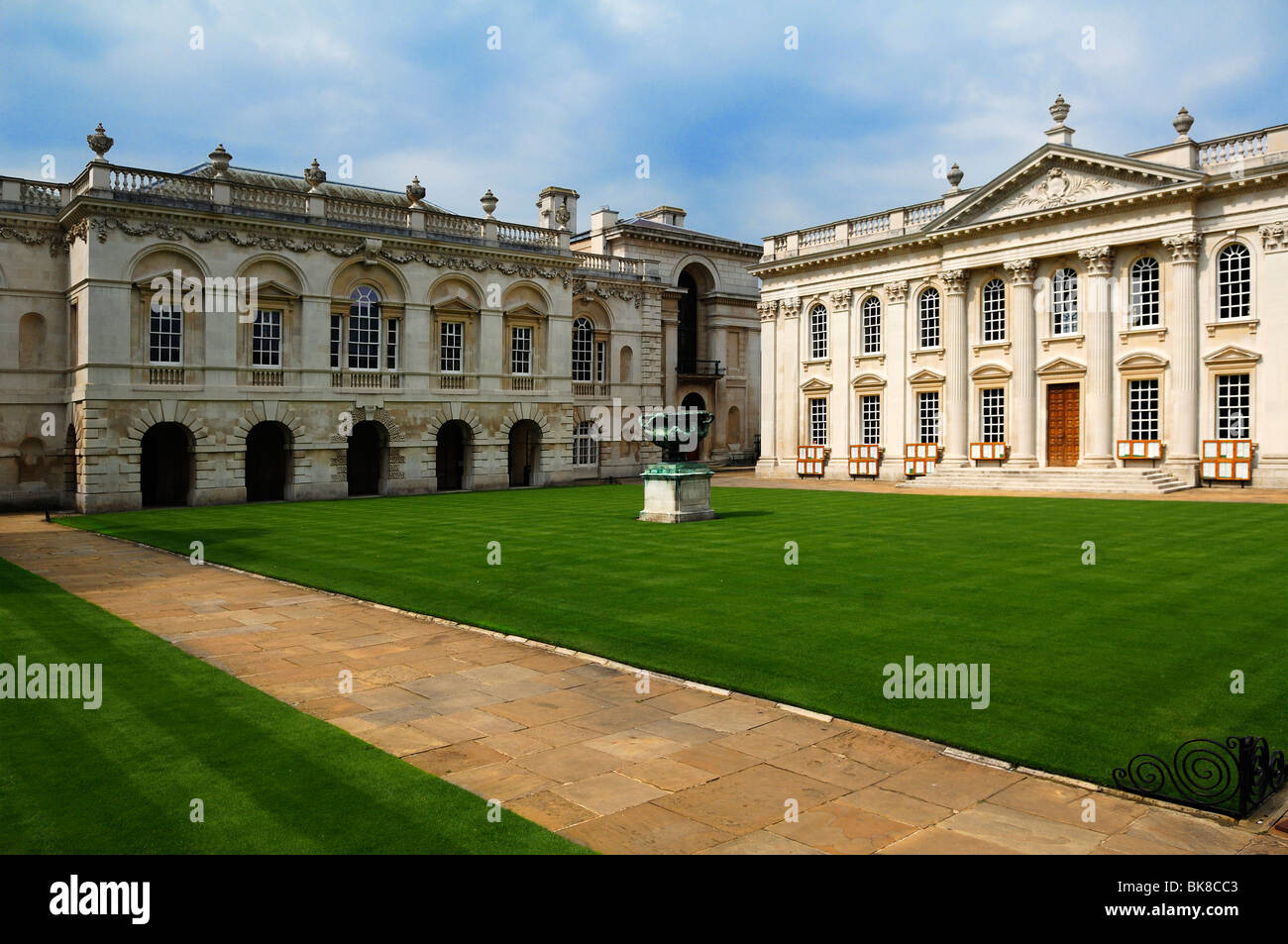 Senate House with courtyard, designed in 1730 by James Gibbs, purely classical architecture, King's Parade, Cambridge, Cambridg Stock Photo