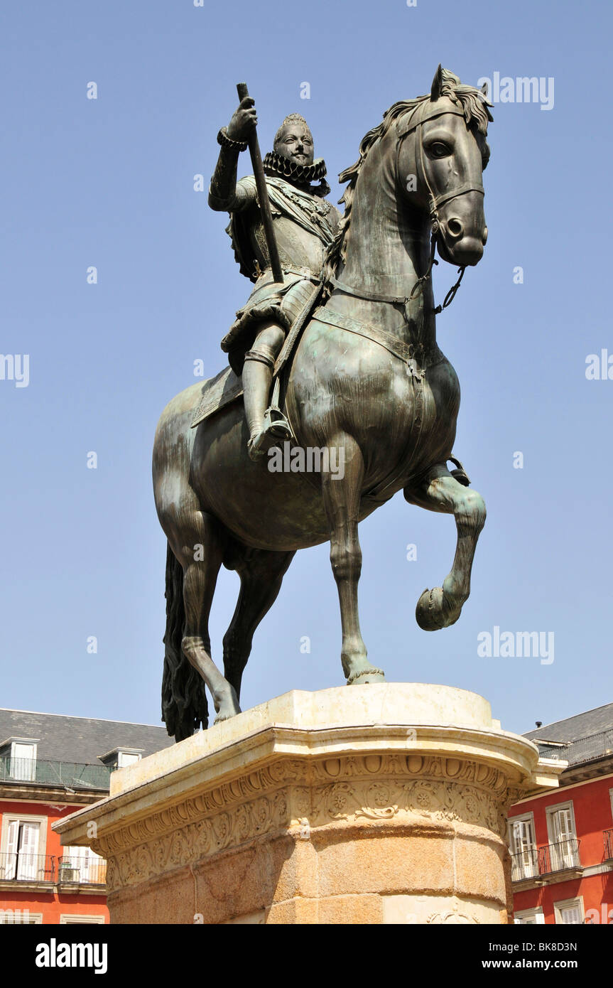 Equestrian statue of Phillip III on the Plaza Mayor square, Madrid, Spain, Iberian Peninsula, Europe Stock Photo