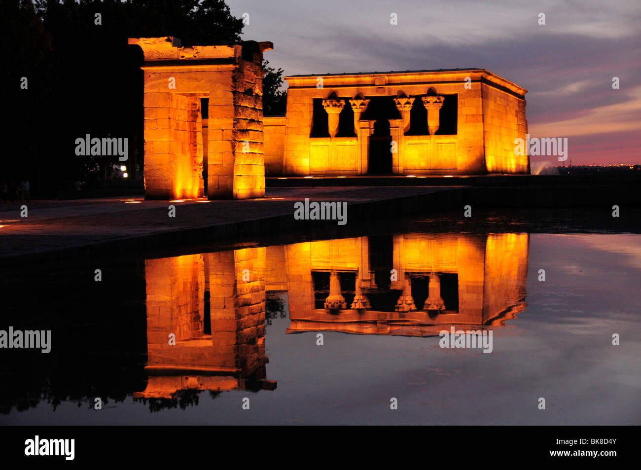 Templo de Debod, Nubian temple, dusk, a gift from the Egyptian government to Spain in 1968, Madrid, Spain, Iberian Peninsula, E Stock Photo
