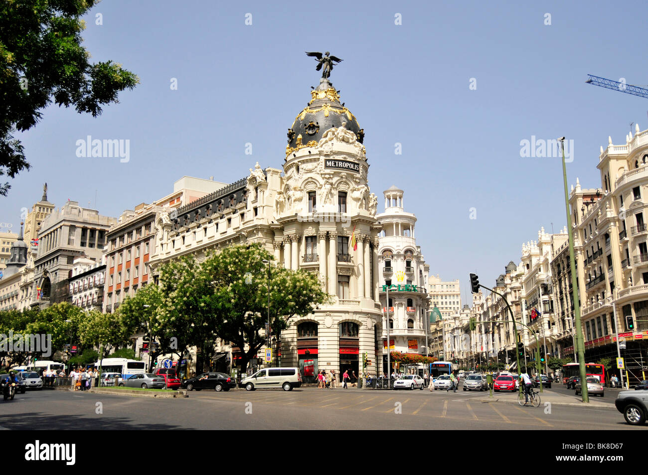 Metropolis Building, 1910, Edificio Metrópolis, on the Gran Vía with its monumental angel statue, Madrid, Spain, Iberian Penins Stock Photo