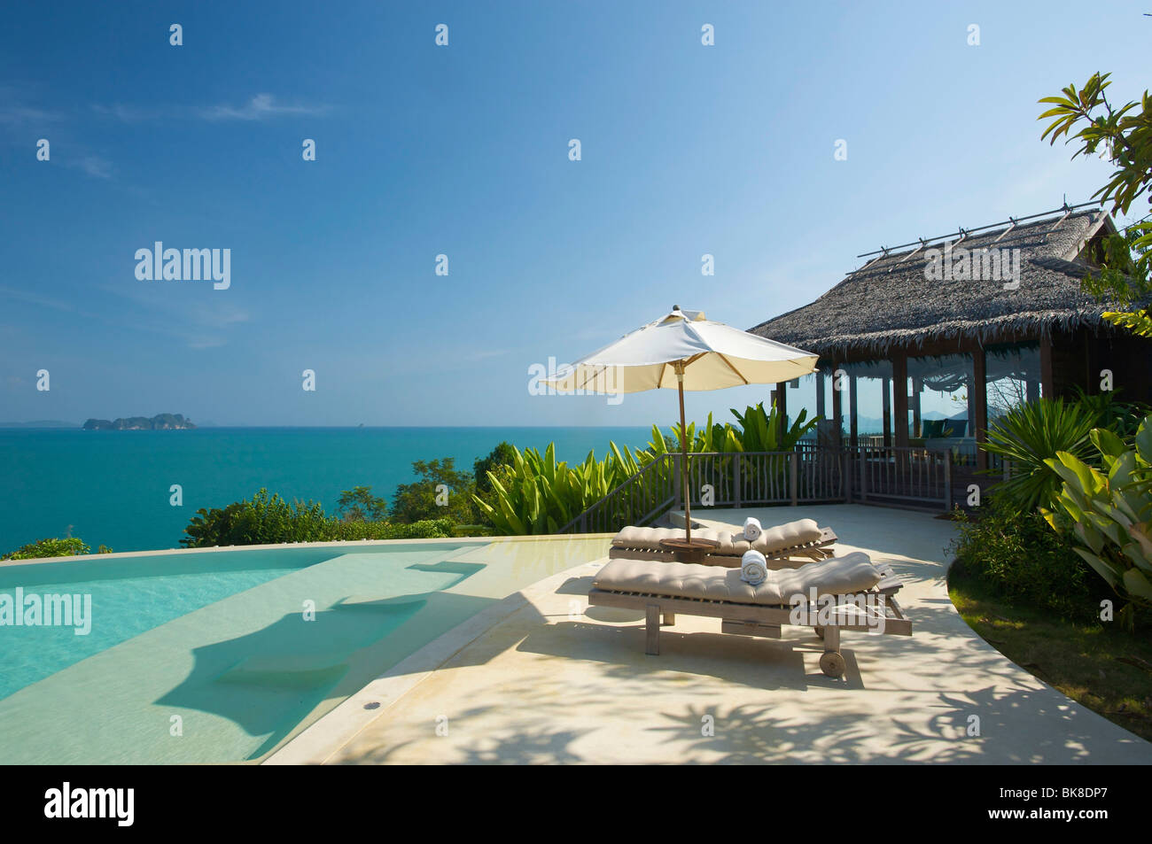 Private pool of a suite in a luxury hotel, Evason Six Senses Hideaway on Yao Noi island near the island of Phuket, Phang Nga Ba Stock Photo