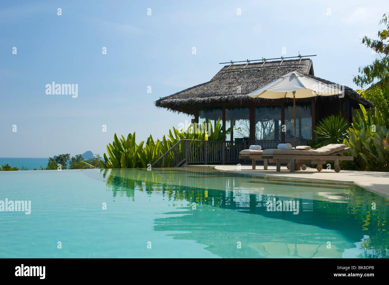 Private pool of a suite in a luxury hotel, Evason Six Senses Hideaway on Yao Noi island near the island of Phuket, Phang Nga Ba Stock Photo